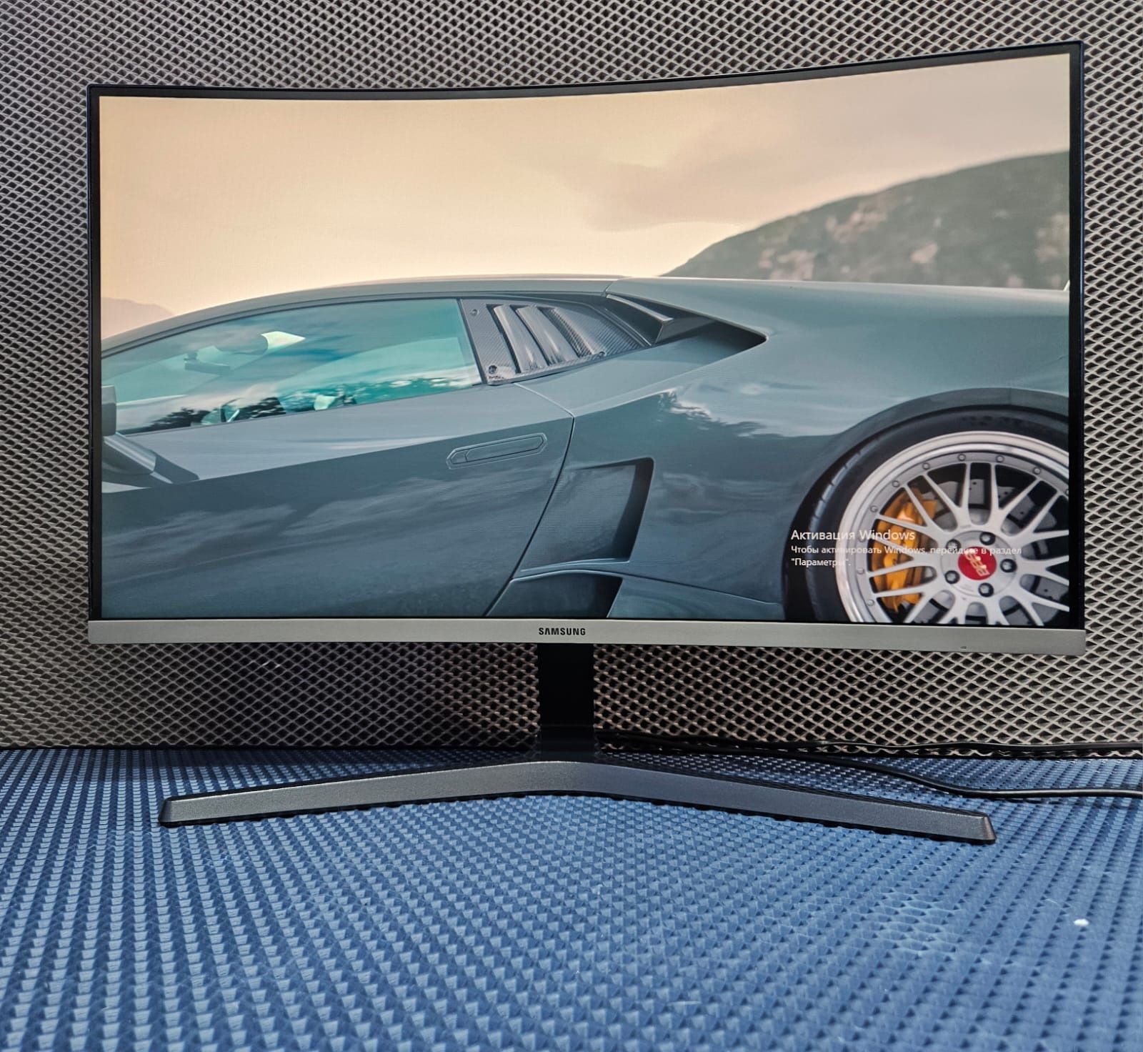 МОНИТОР Samsung Curved(изогнутый) 27/новое состояние/коробка/идеал/ред