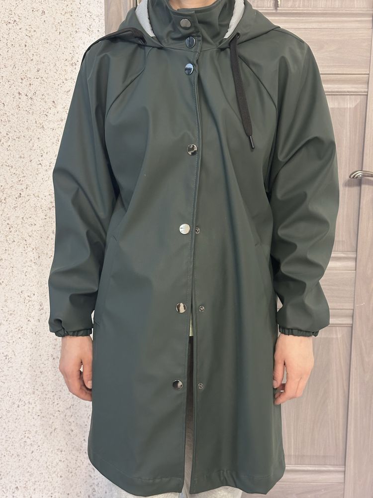 Продам дождевик женский xs