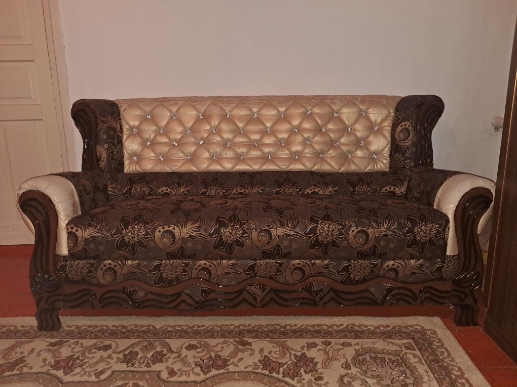 Диван с креслами