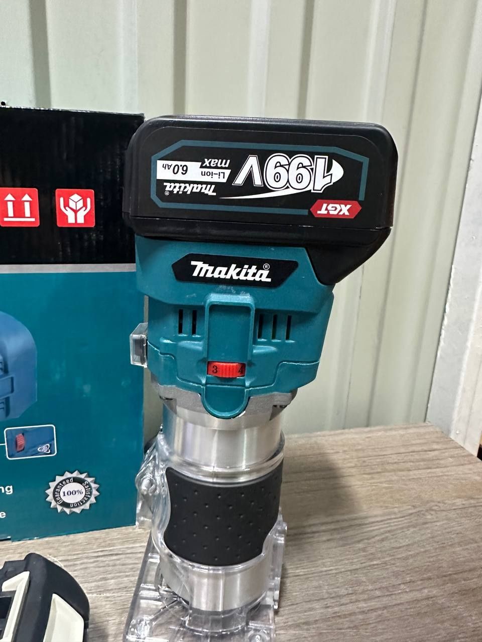 Акция! Безщеточный Аккумуляторный фрезер Makita 4Ач