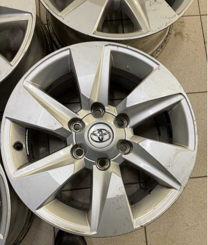 Оригинальные диски Toyota Prado (Прадо) 150 в идеальном состоянии