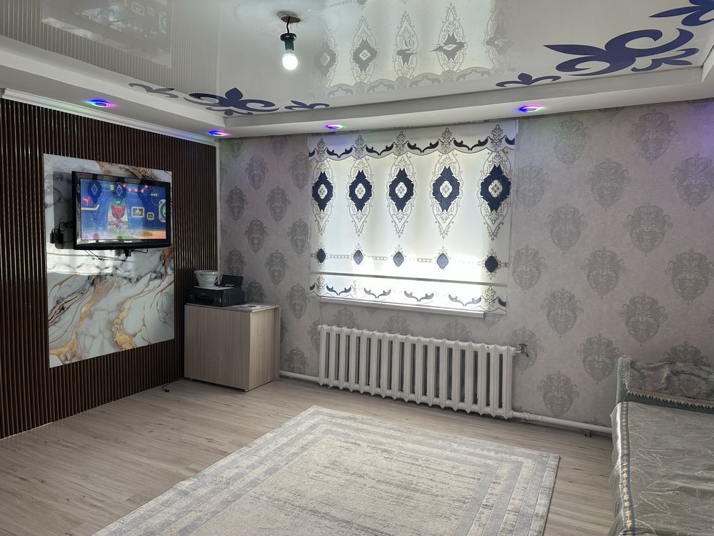 Срочно продом дом. 110кв, Ремонт средный,  Рядом школа, Магазин,