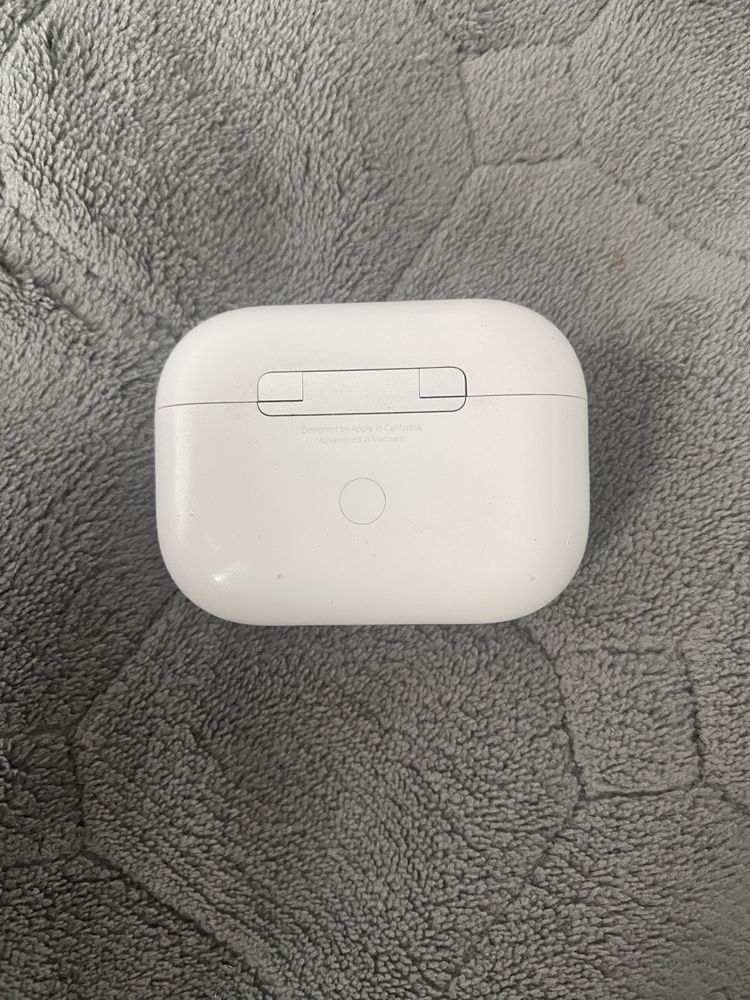 продам AirPods Pro