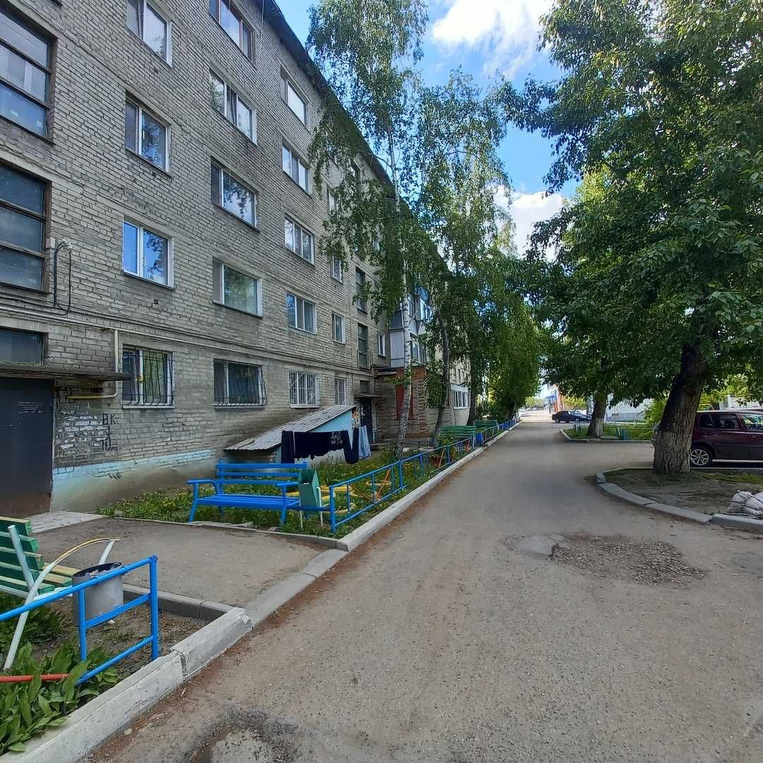 Продам 3-х комнатную квартиру в районе Парка Победы