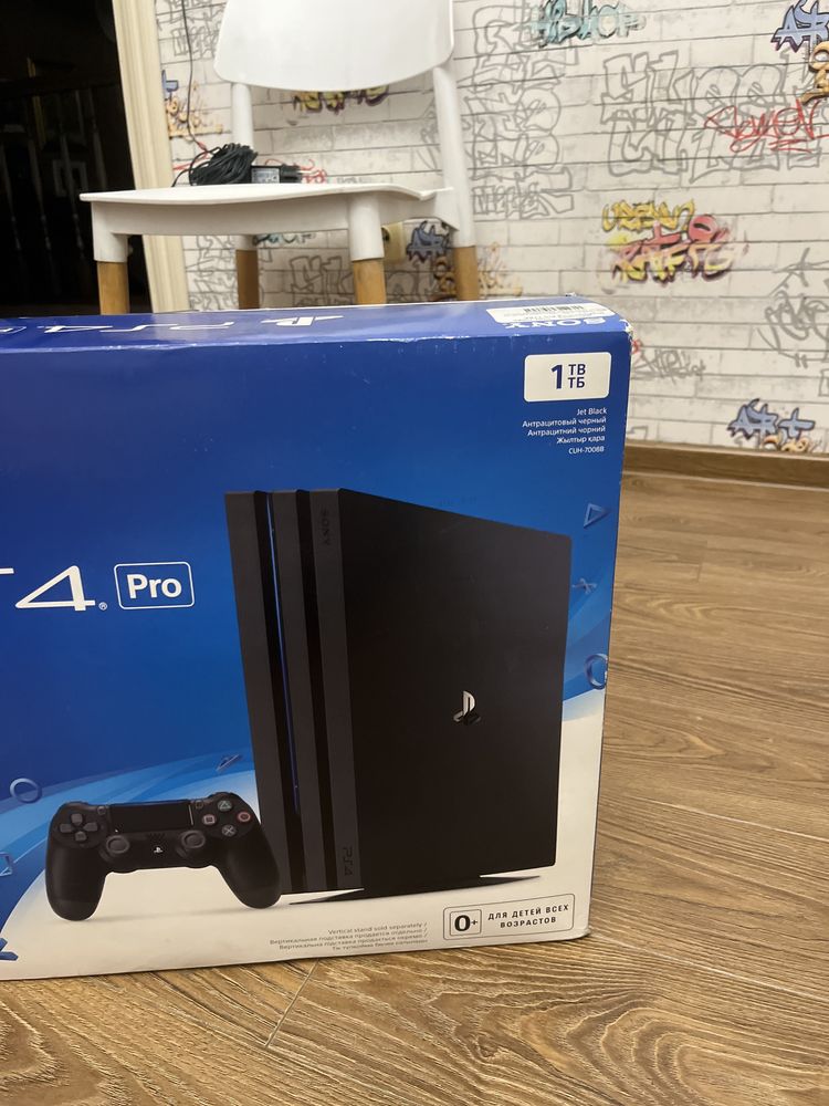 Playstation 4 pro/ плэйстэйшн 4 про в илеальном состоянии