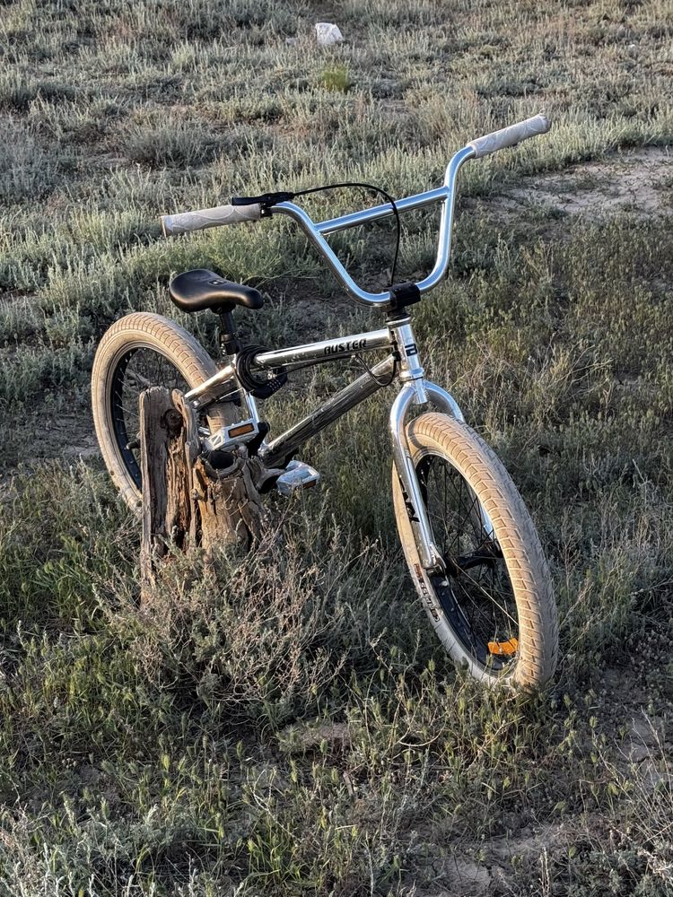 Продам срочно велосипед bmx