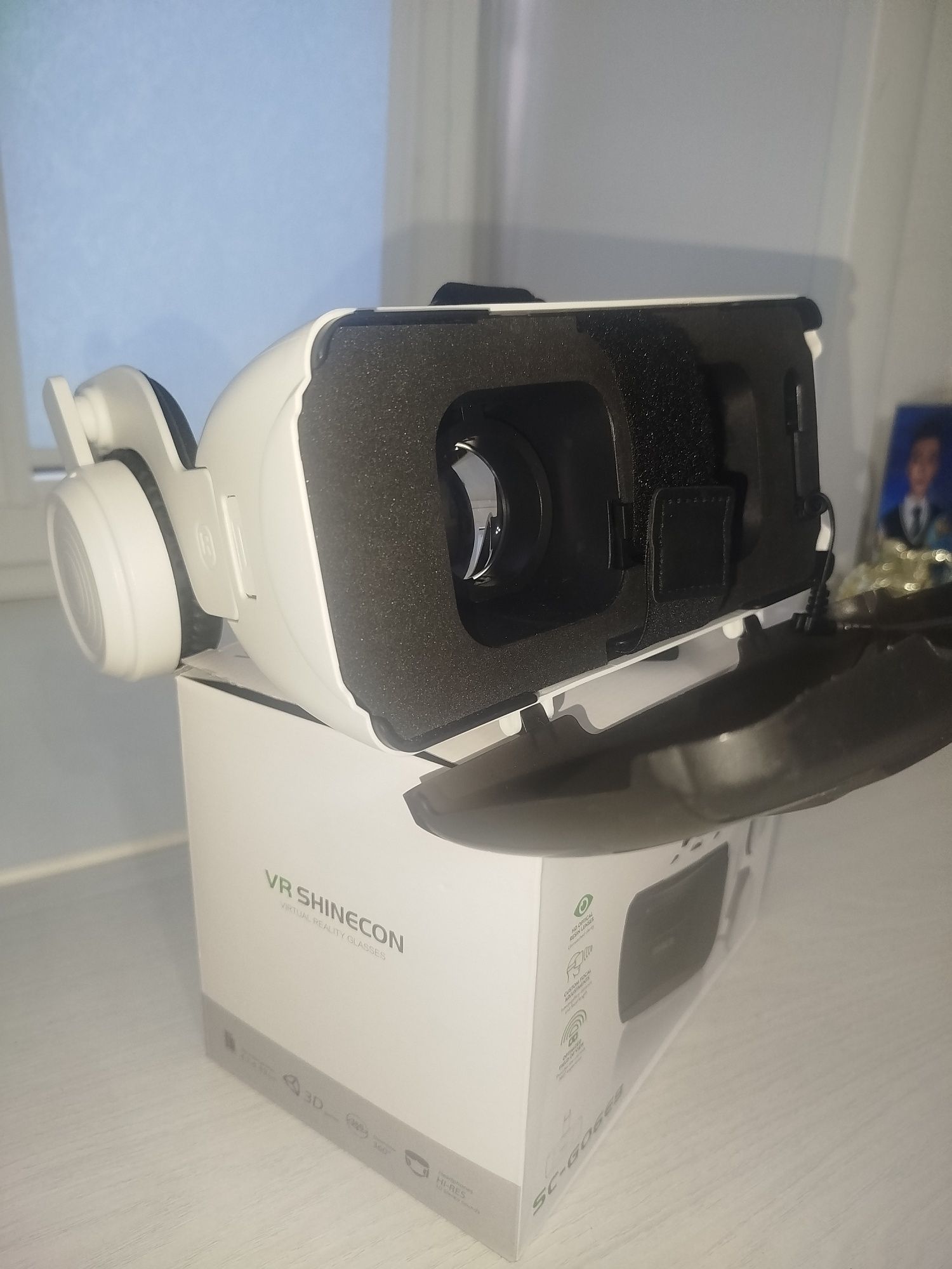 Vr очки с наушниками,торг имеется