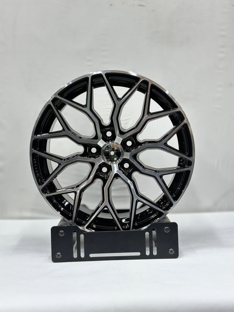 Продается комплект диск R17 5x114.3