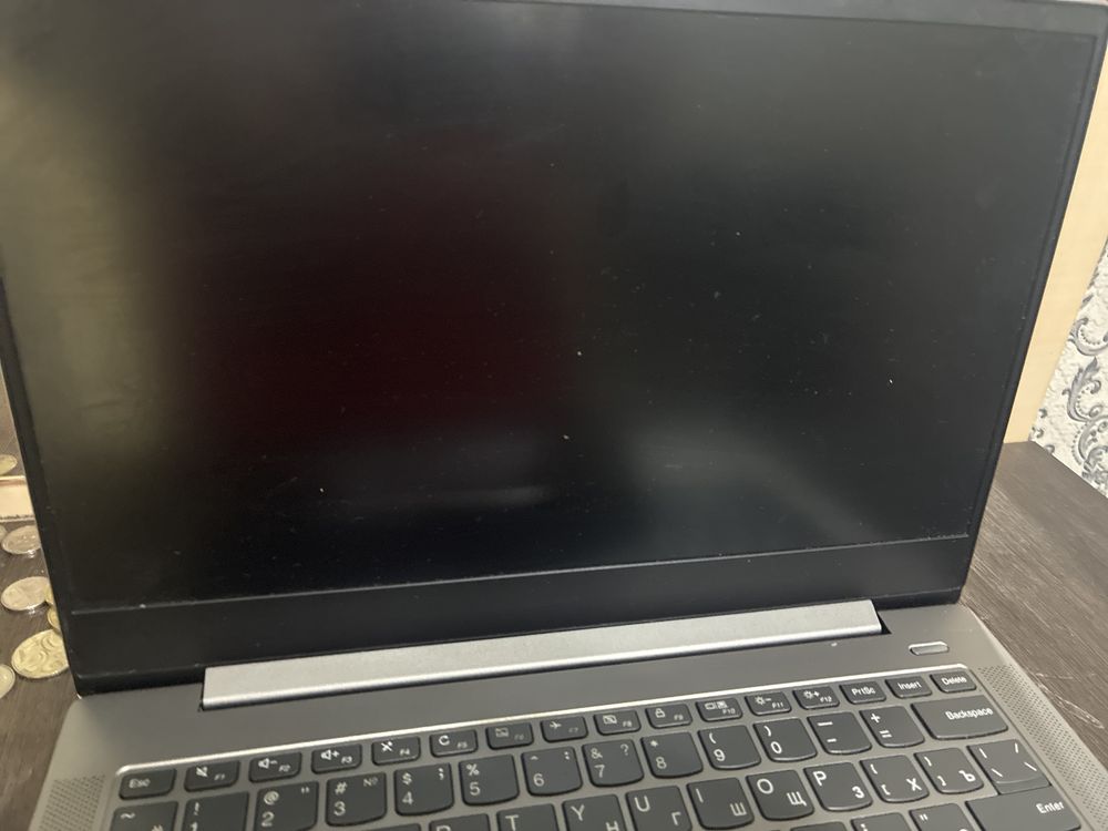 Продам ноутбук Lenovo IdeaPad S540