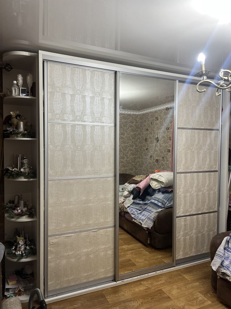 Шкаф купе продам б/у 240*250