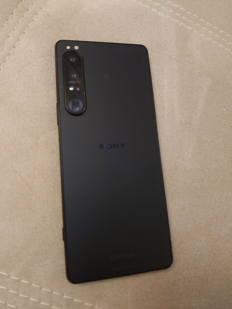 Sony Xperia 1 mark IV