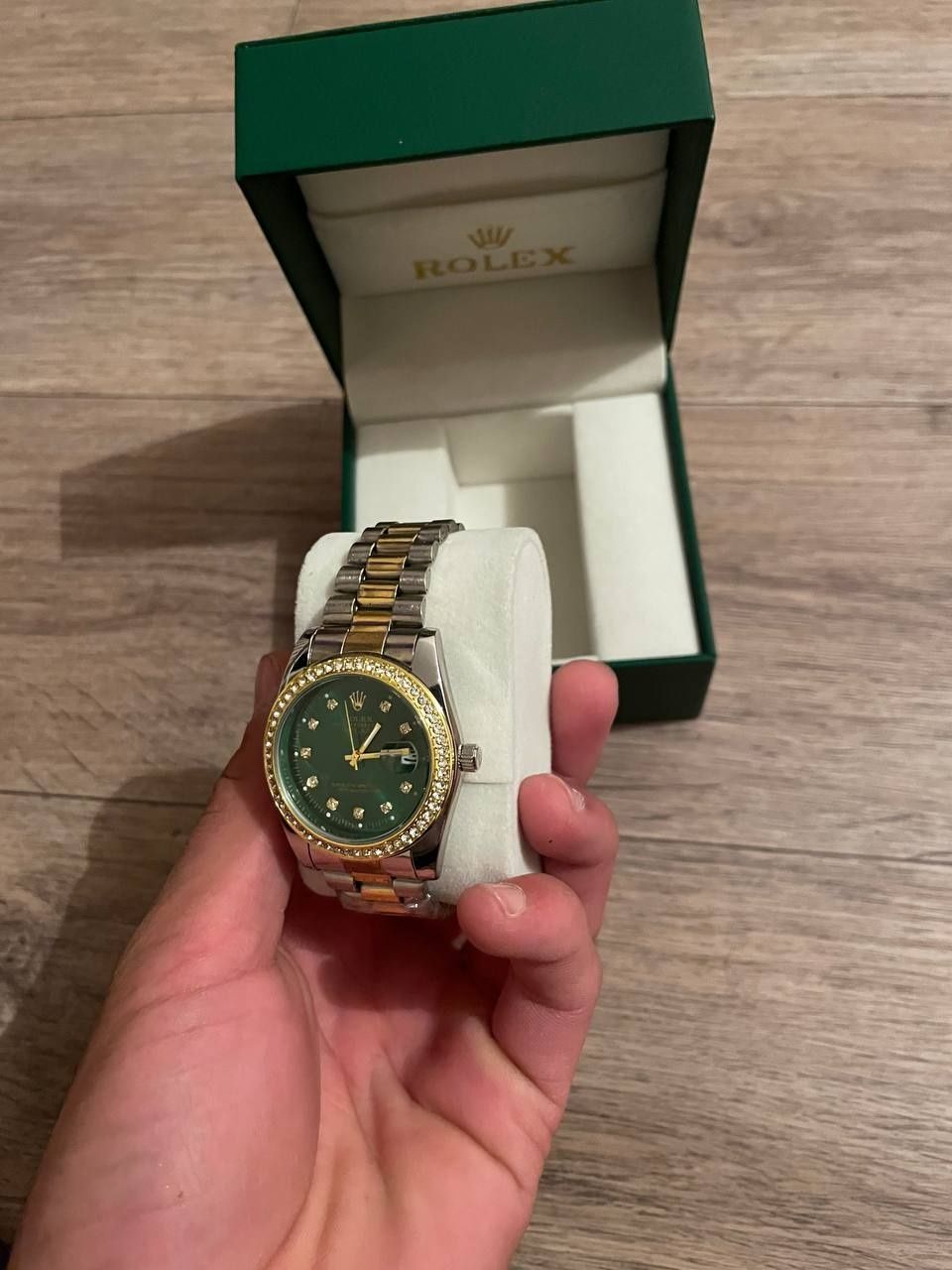 Қолсағат Rolex жартылай оргинал