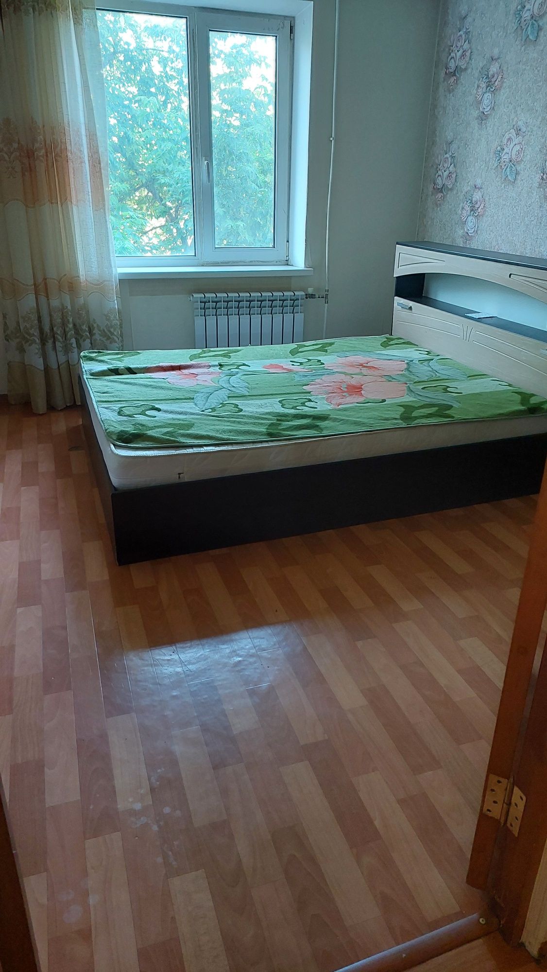 Продам 2-х комнатную квартиру по А. Молдагулова, в центре города