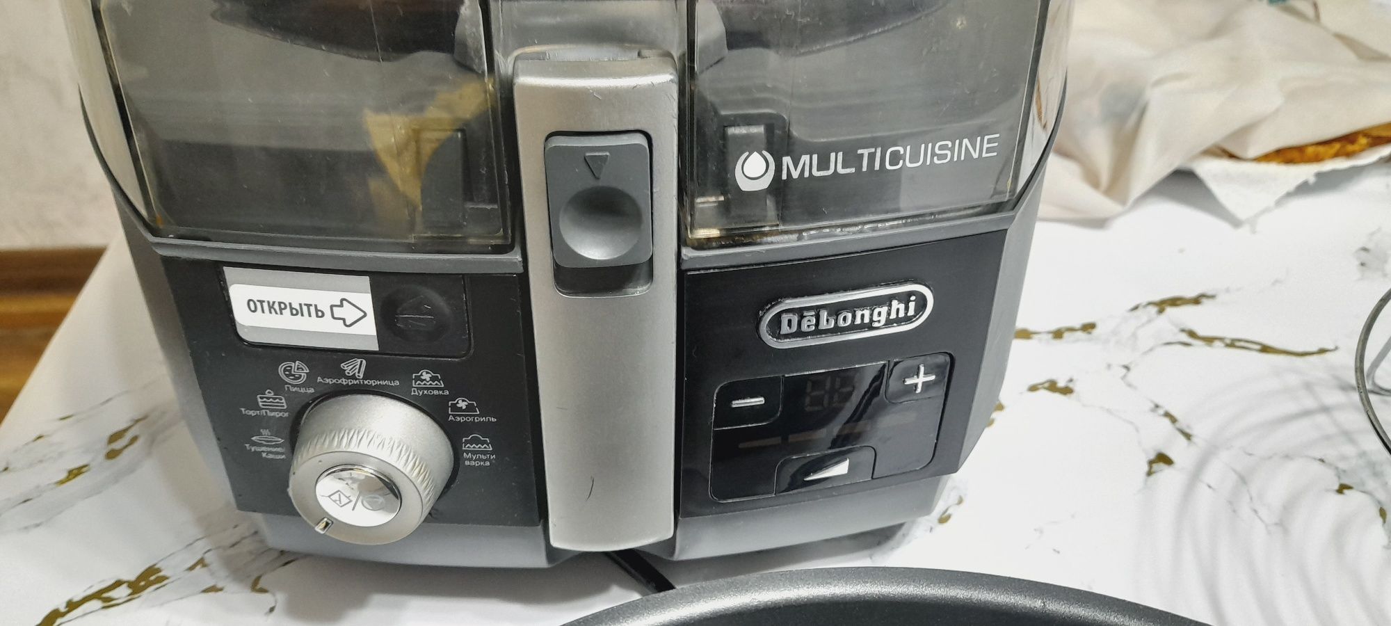 Срочно продам. Delonghi  Конвекционная мультиварка 5 в 1. Духовка, ско