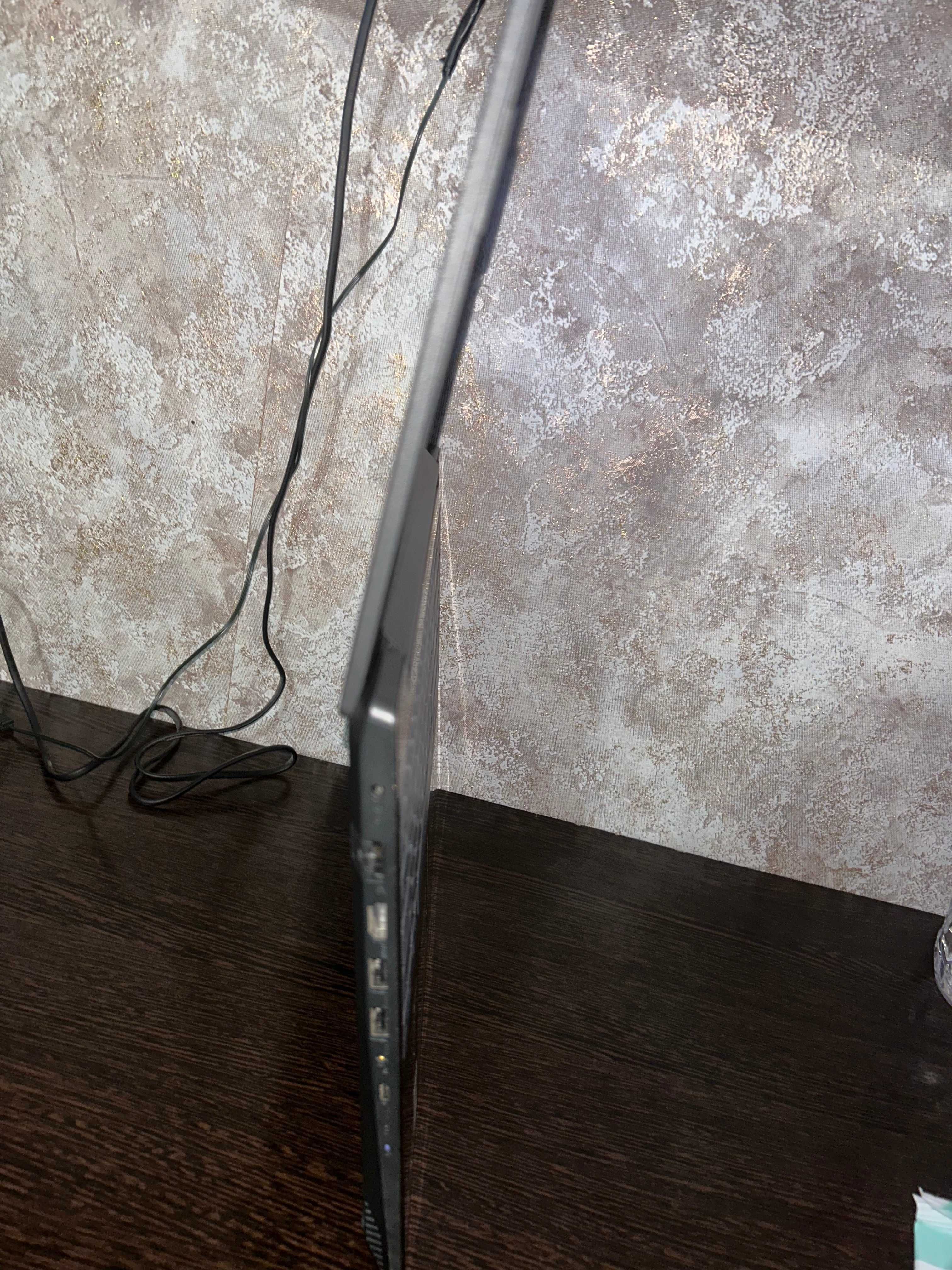 Продаю ноутбук б/у IdeaPad L340-15API 81LW