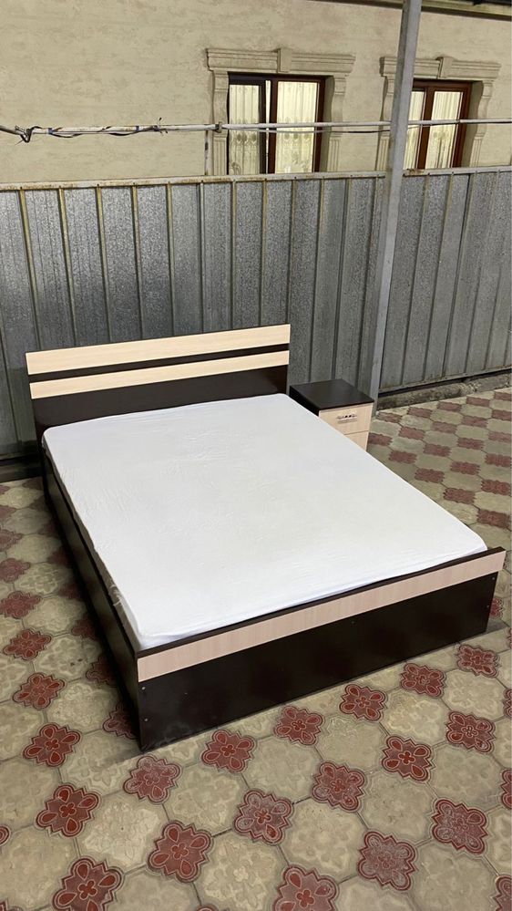 Продам 2-ух спальную кровать +доставка