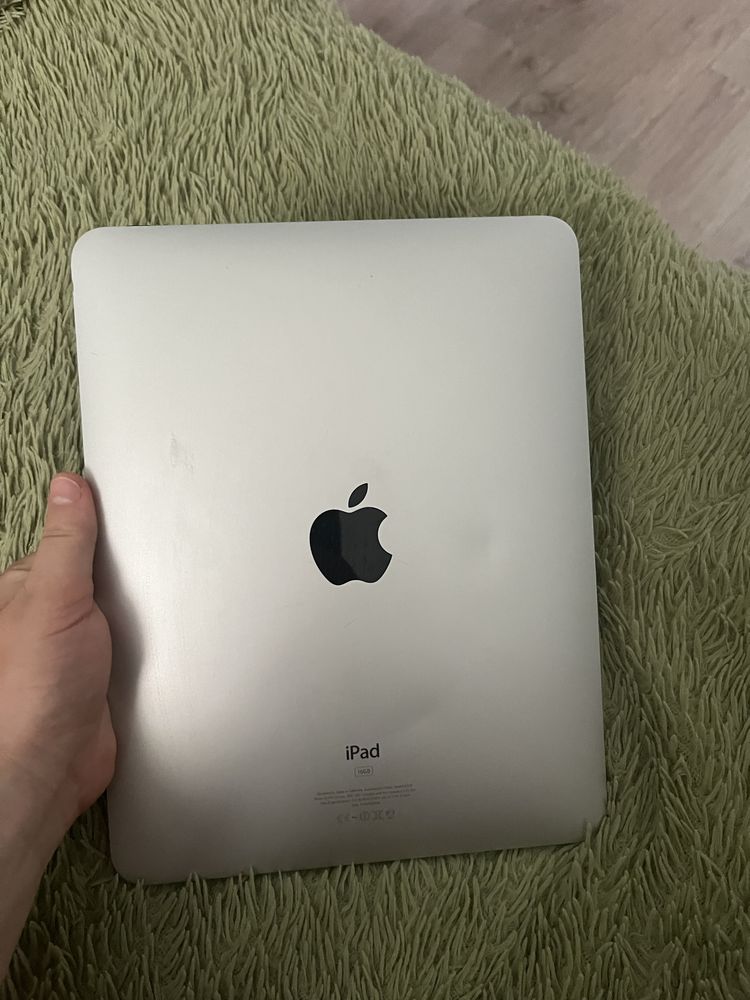 iPad 1 поколения