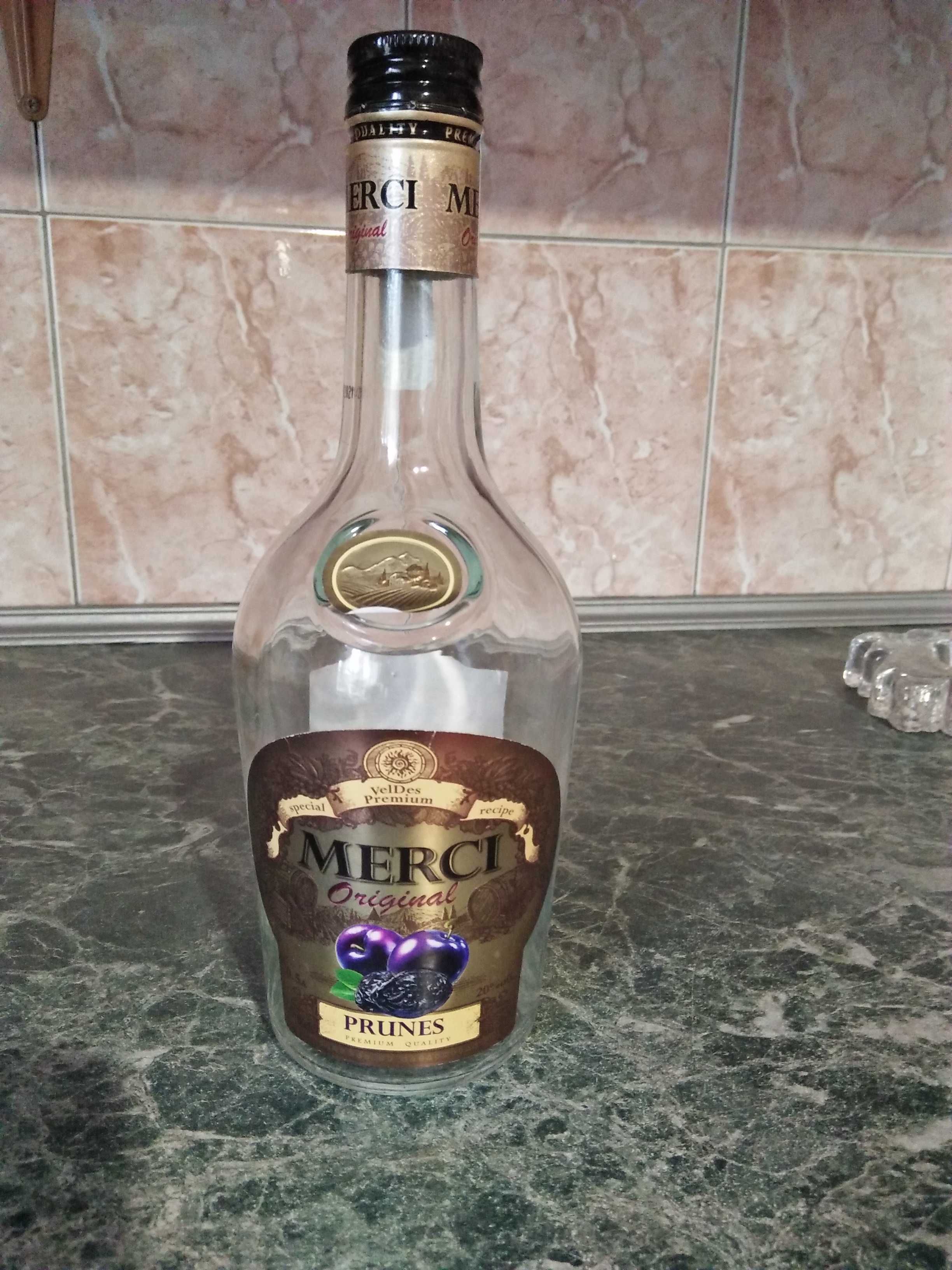 бутылки под вино 1,5л и 0,5л