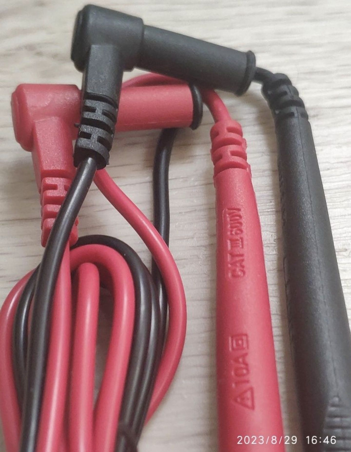 Оригинал  UNI-T  10 A 1000 V Новые 2000тг