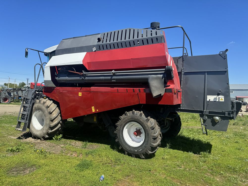 Комбайн Вектор 410