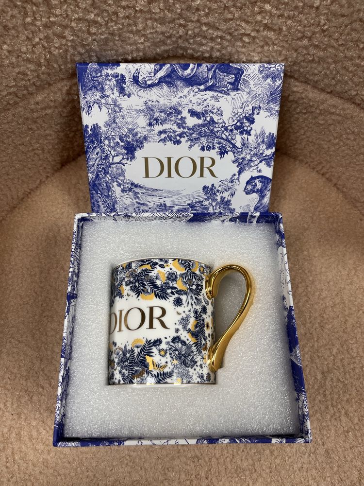 Подарочная кружка Dior