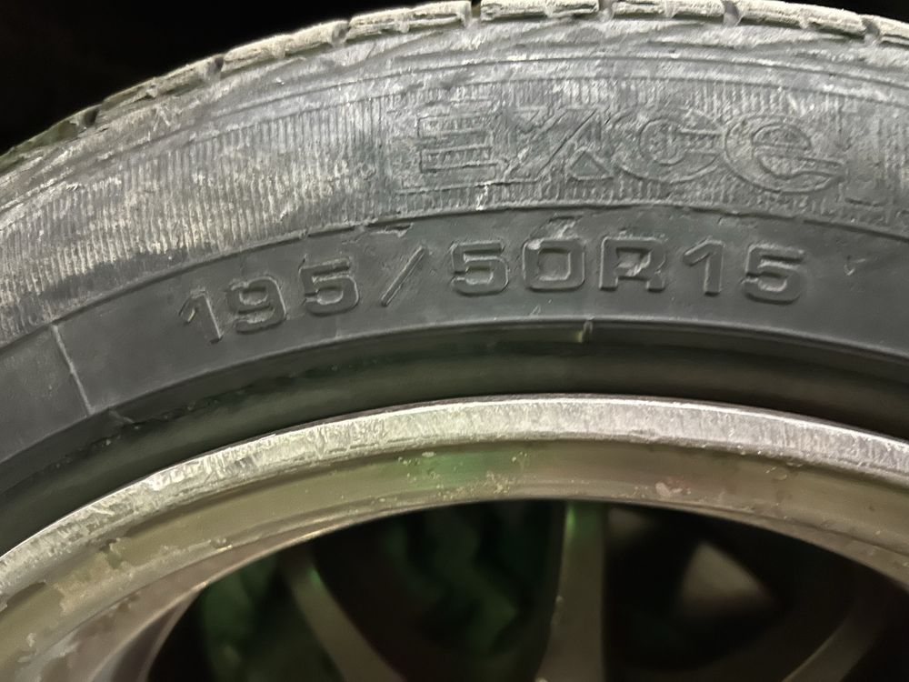 продам комплект дисков р 15