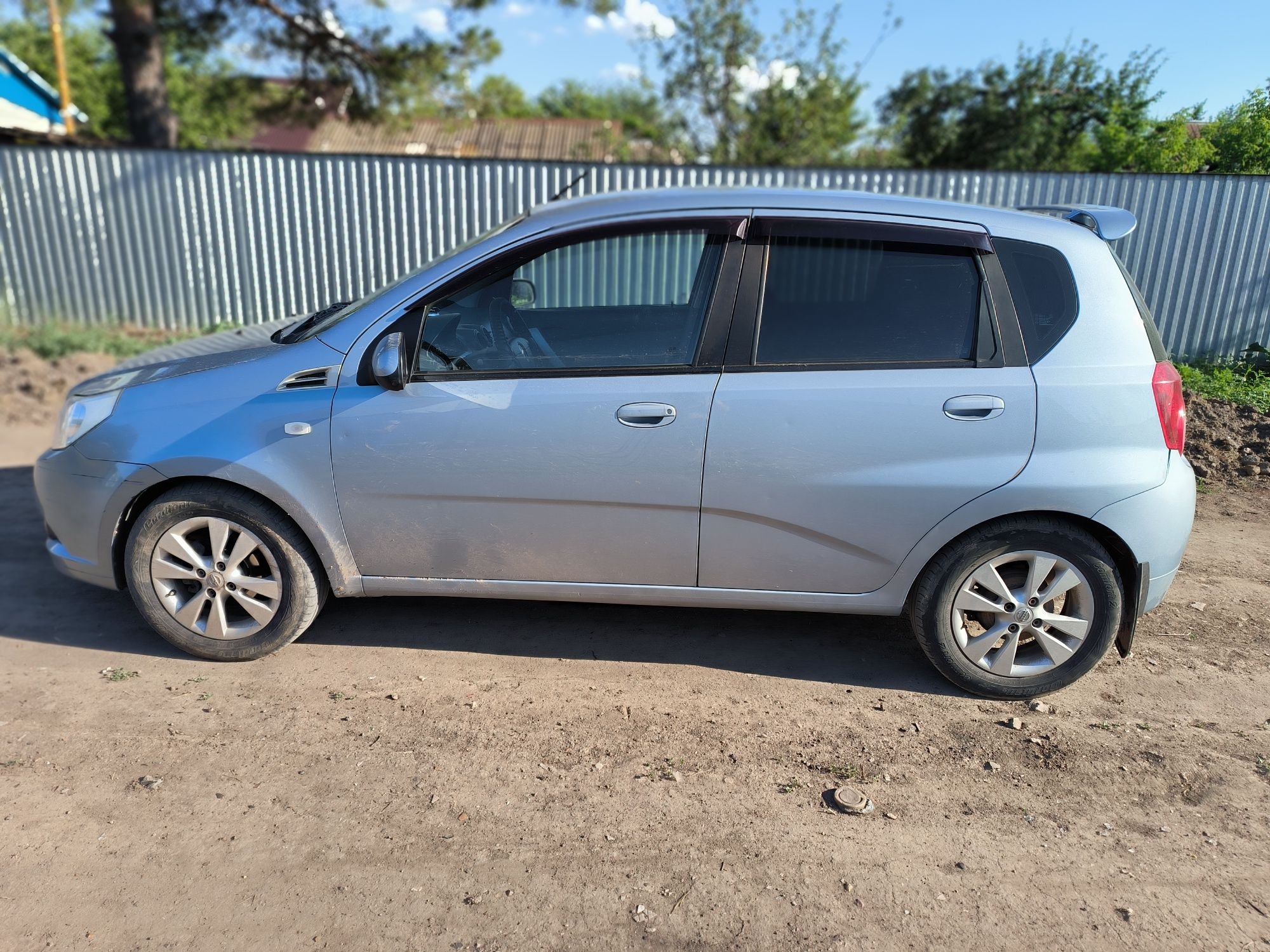 Продам авто Chevrolet Aveo 2012 г.