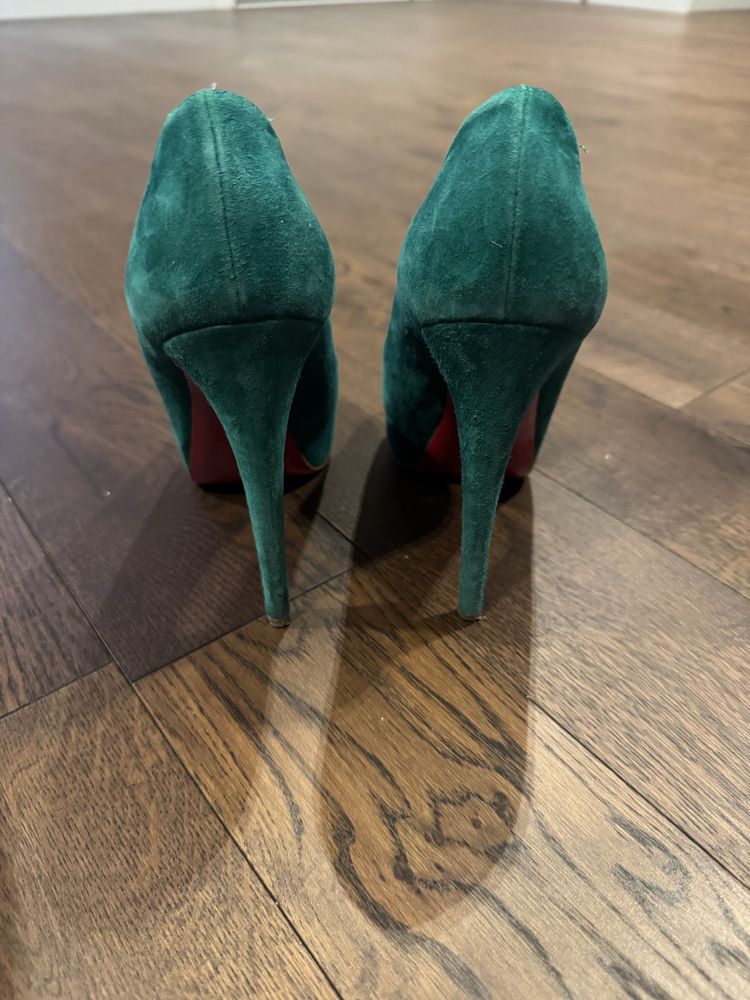 Брендовая обувь LV, Dolce&Gabbana, YSL, Christian Laboutin, Mcqueen