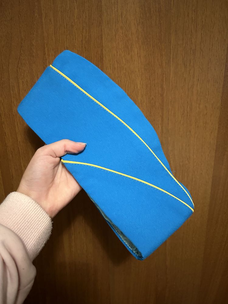 Пилотка женская с шарфом