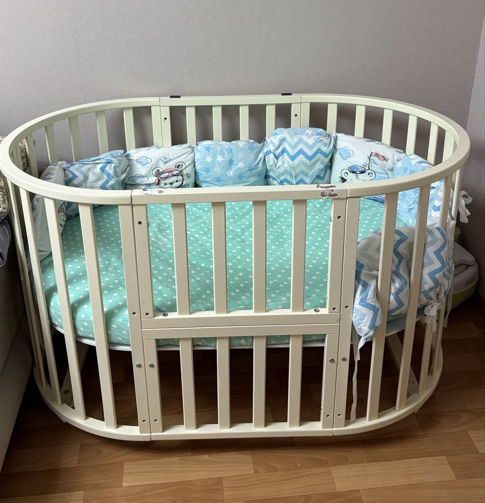 Продам детскую кроватку