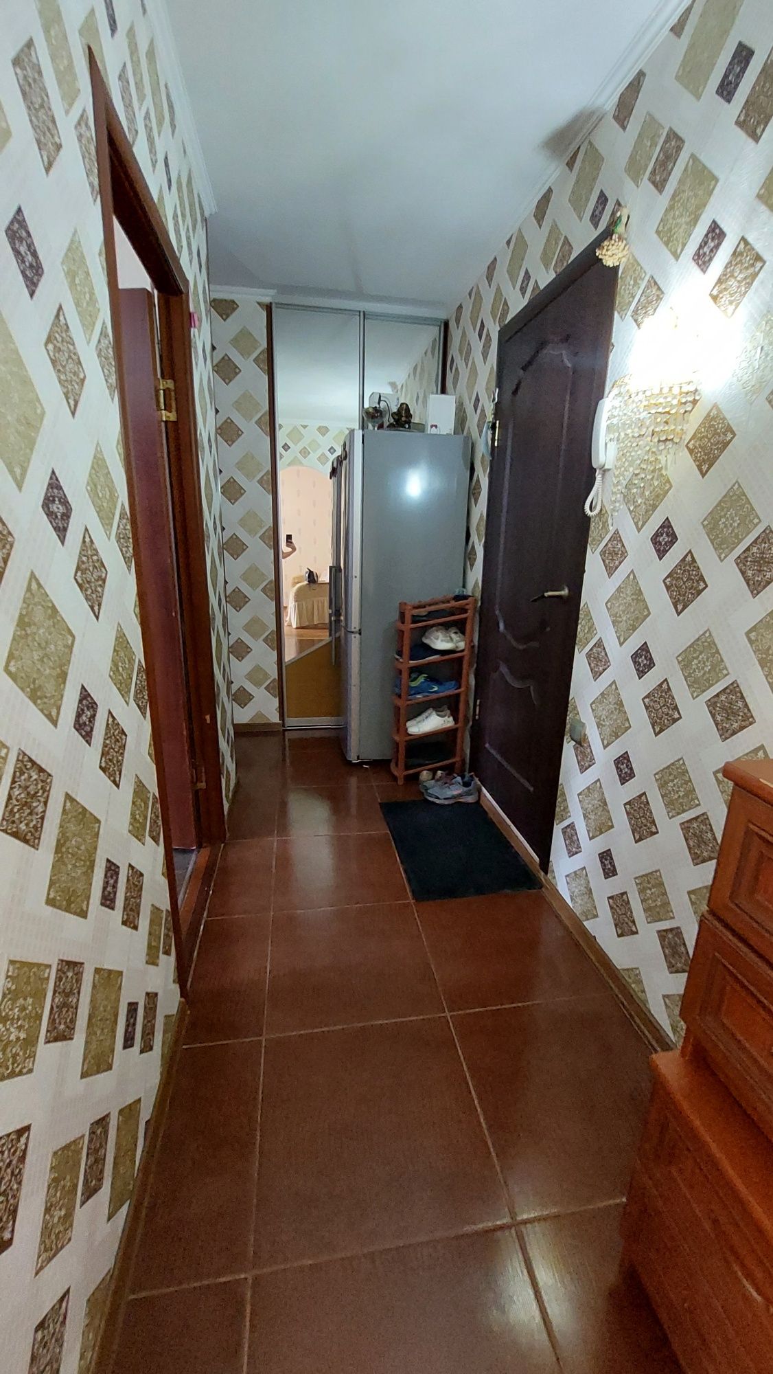 Продам 2-х комнатную квартиру