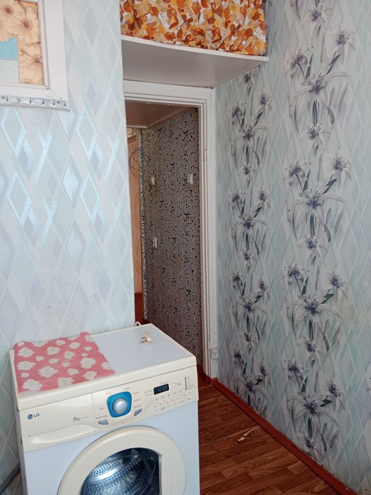 Продам 2-х комнатную квартиру район КСК