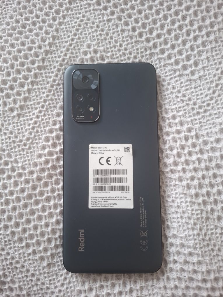 Продам редми 11 в хорошем состоянии