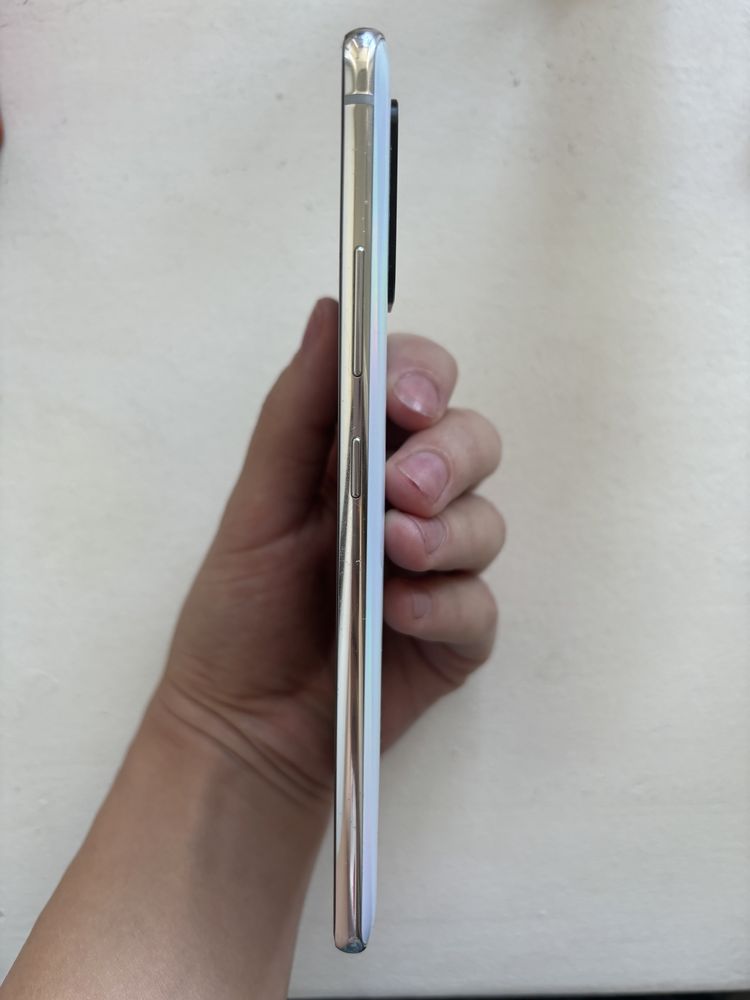 Samsung S10Lite б/у