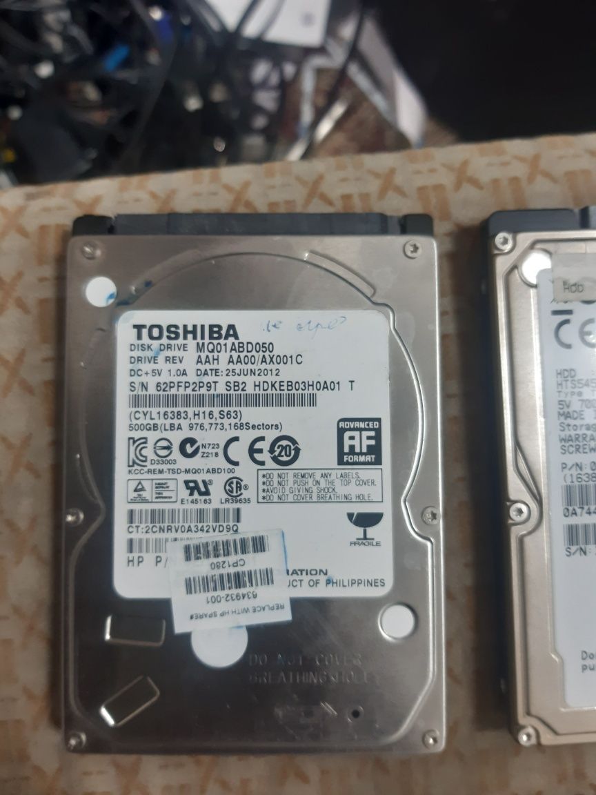 Продам ж/д диски ноутбучные и озу