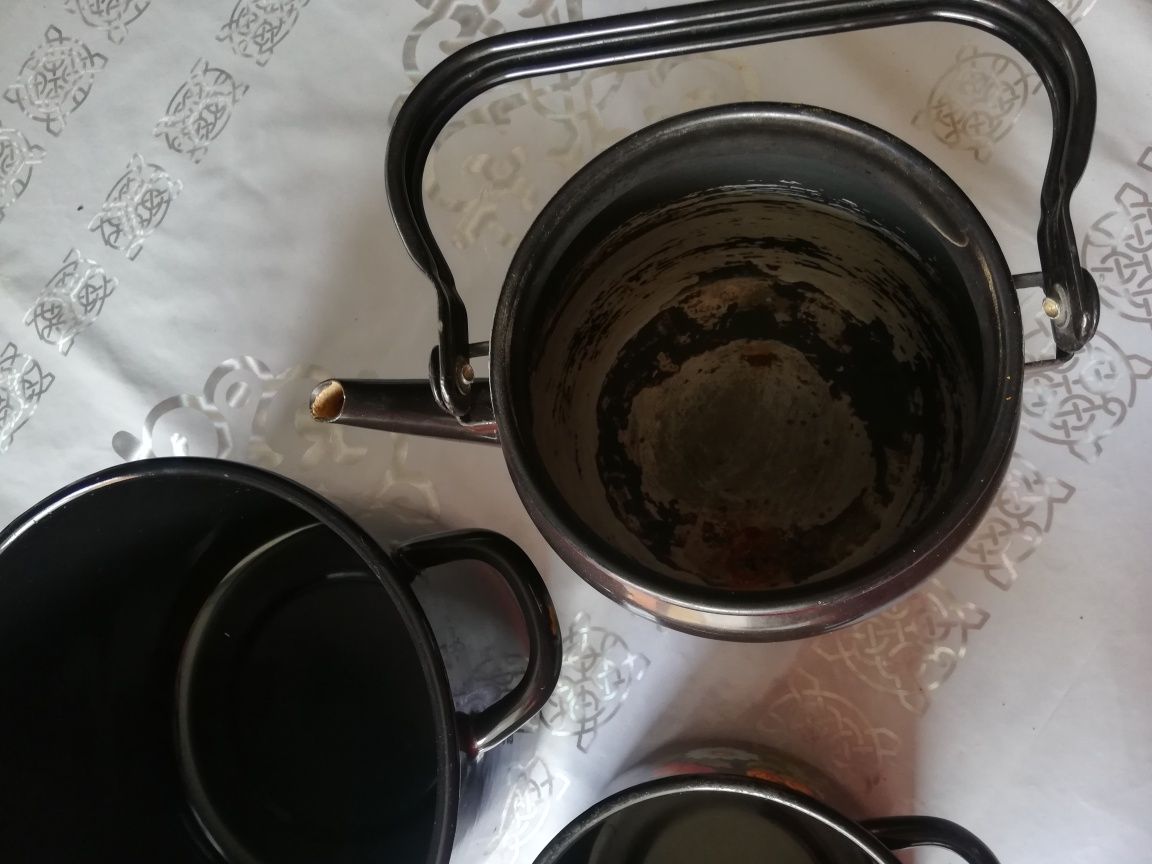 Продаётся набор эмалированной посуды. Производство Россия
