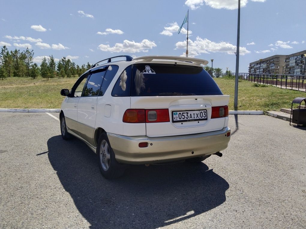 Продам toyota ipsum