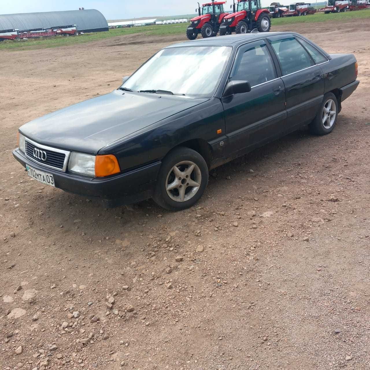 Продается Audi 100 C3