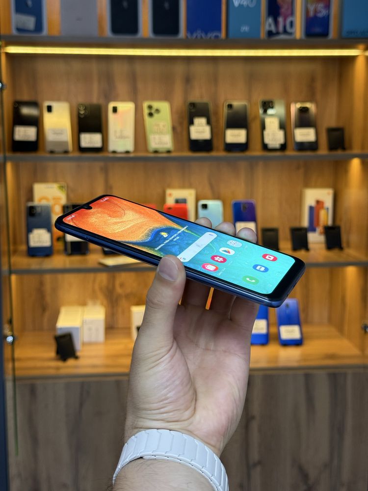 Samsung Galaxy A30