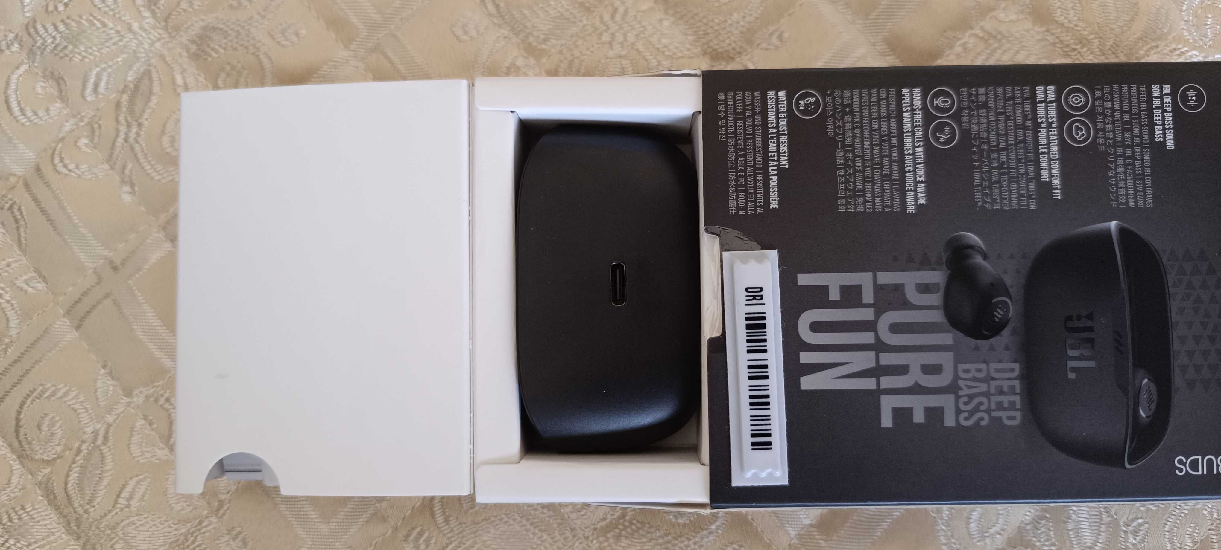 JBL наушники беспроводные