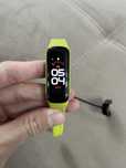 Фитнес часы samsung galaxy fit 2