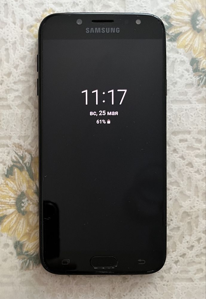 Смартфон GalaxyJ7