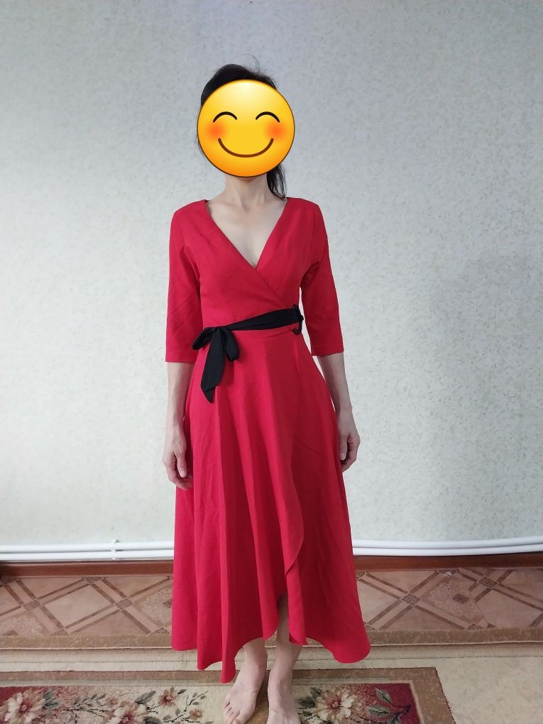 Продаются б/у платья 42р