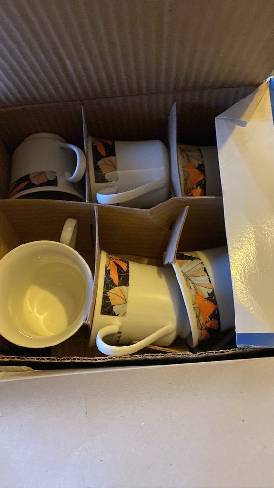 Отличный подарок Чайный сервиз АНГЛИЯ новый 18 предметов CROWN TEA SET
