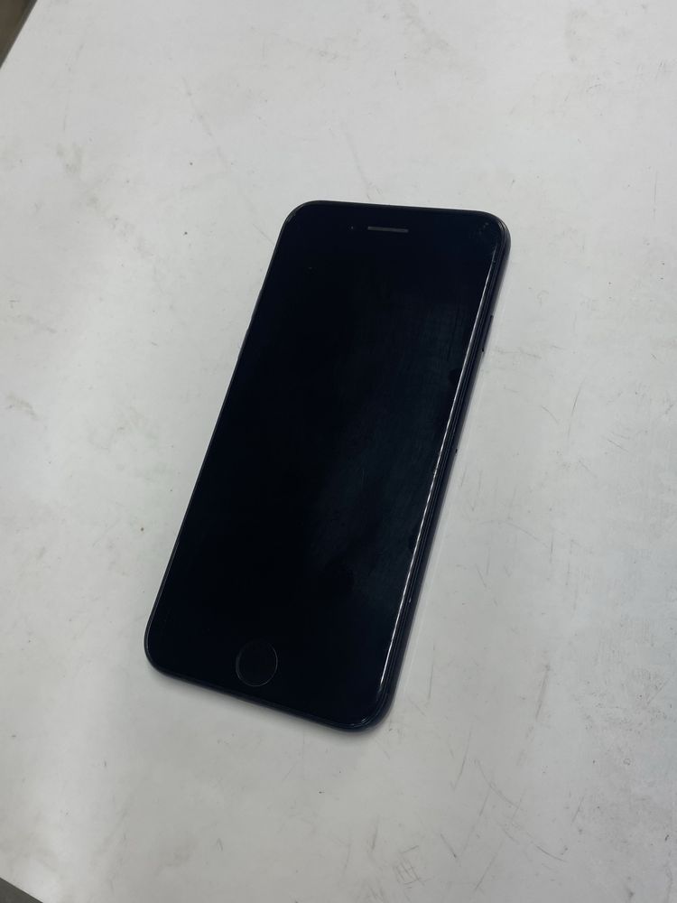 iPhone Se (2 gen) в идеале