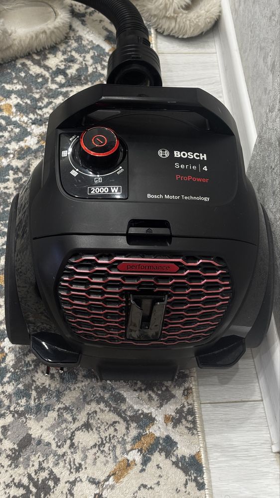 Пылесос Bosch с турбосчеткой