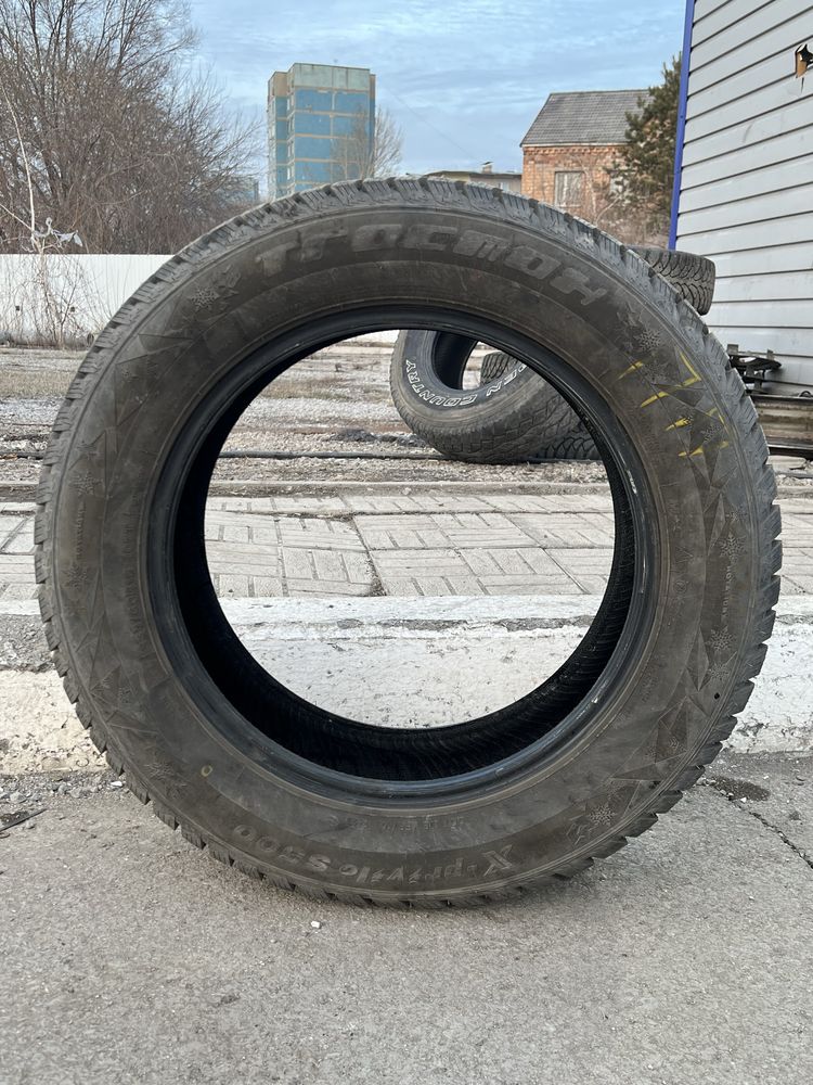 Резина 235/60/18