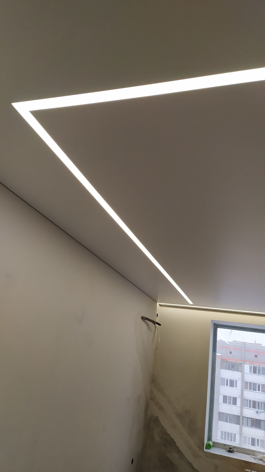 Натяжные потолки  Фирма "Ceiling Мастер"