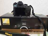 Продам фотоаппарат зеркалку  NIKON D3200
