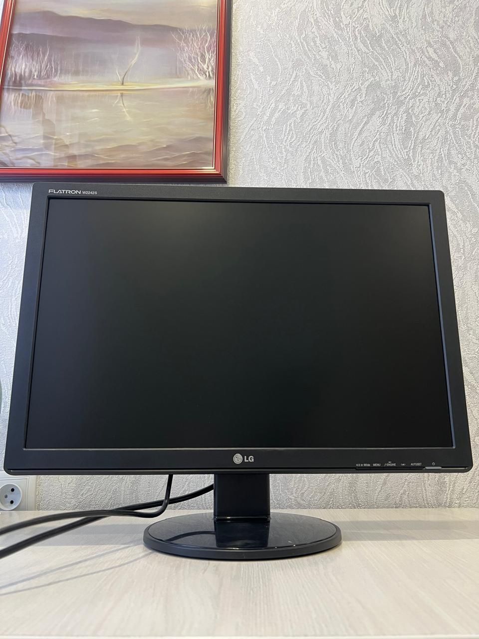 Продам монитор LG